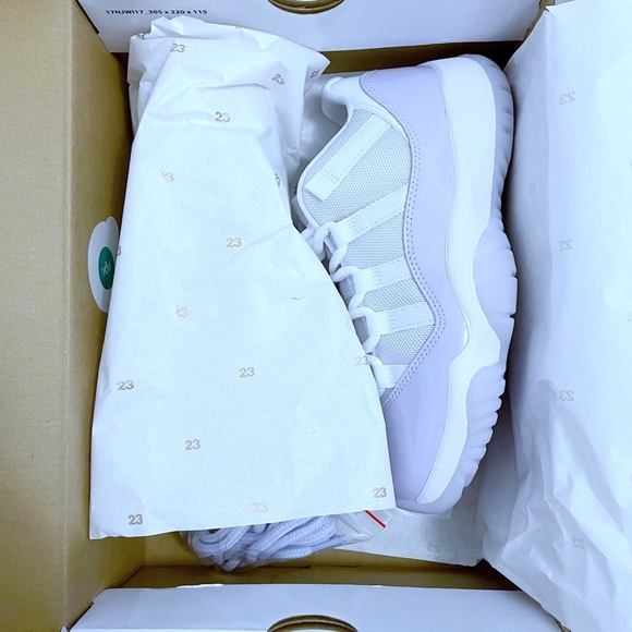 Jordan Shoes - 2022 Air Jordan 11 Retro Low®️💜🤍